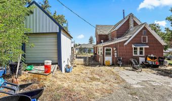 276 NW 4TH St, Dufur, OR 97021