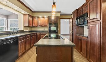 415 Bellefonte Princess Rd, Ashland, KY 41101