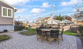 32 Borden Ave, Asbury Park, NJ 07712