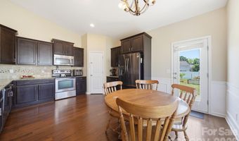 514 Smokehouse Ln, Albemarle, NC 28001