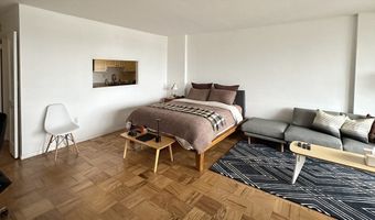 6 Whittier Pl 8P, Boston, MA 02114