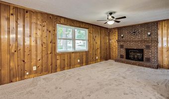 1856 Old Farmer Rd, Asheboro, NC 27205