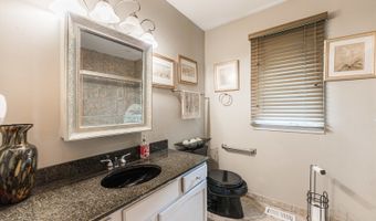 1205 N Scarlet Dr, Addison, IL 60101