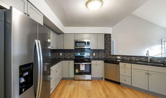 427 Ryan Rd, Ann Arbor, MI 48103