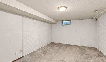 716 718 SE Magazine Rd, Ankeny, IA 50021