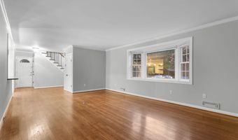 7301 MASONVILLE Ct, Annandale, VA 22003
