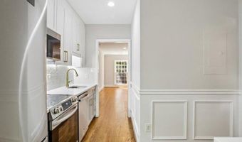 3217 SUTTON Pl NW A, Washington, DC 20016