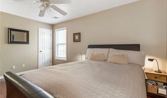 205 Weatherstone Xing, Woodstock, GA 30188