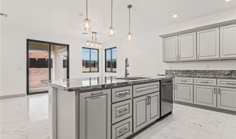 3472 Sundial Dr, Bullhead City, AZ 86429