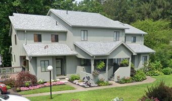 7735 Country Club Rd, Athens, OH 45701