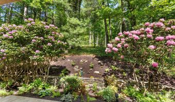 200 Robinhood Rd, Asheville, NC 28804