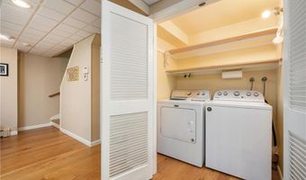 70 High Ridge Dr, Cumberland, RI 02864