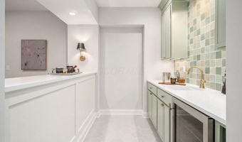 529 E Dominion Blvd, Columbus, OH 43214