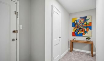 1315 S WALTER REED DR # 17101 204, Arlington, VA 22204