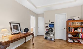 933 Sandringham Dr 933, Alpharetta, GA 30004