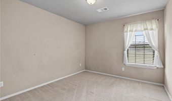 221 Regency Dr, Barling, AR 72923