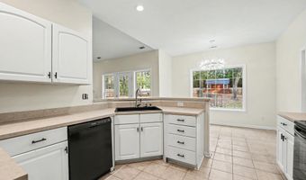 20 Sea Gull Dr, Beaufort, SC 29907