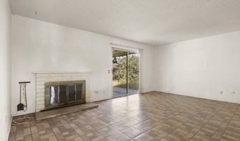 1543 Mobil Ave, Camarillo, CA 93010
