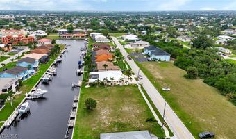 2818 2814 Magdalina Dr, Punta Gorda, FL 33950