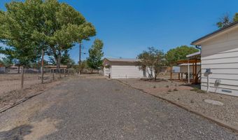 2135 Winchester Dr, Bosque Farms, NM 87068