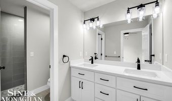 144 Channelsyde Dr, Algonac, MI 48001