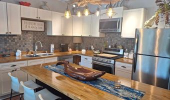 471 Getaway Ln, Baxley, GA 31513