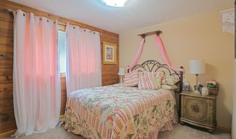 604 Cemetery Rd, Dayton, WY 82836
