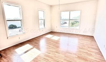 305 W. Broadway Ave, Tulia, TX 79088