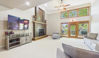 1600 S Parkview Blvd, Brandon, SD 57005