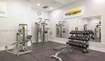 19601 E Country Club Dr 7108, Aventura, FL 33180