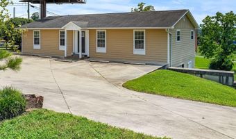 3 Cook Dr, Athens, TN 37303