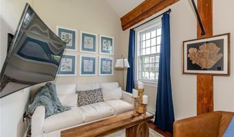 40 Web Ave 18, North Kingstown, RI 02852