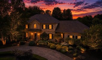 662 Heatherleigh Dr, Akron, OH 44333