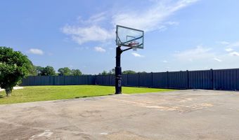 600 Techeview Dr, Berwick, LA 70342