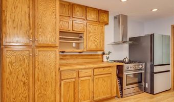 1069 W PLAINS Rd, Cheyenne, WY 82009