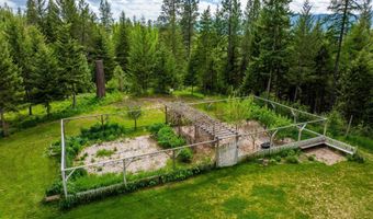 527 Aspen Dr, Bonners Ferry, ID 83805