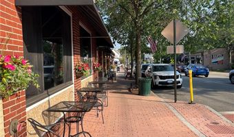 19 Remington St, Warwick, RI 02888