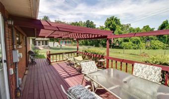 5411 Nelson Pl, Alton, IL 62002