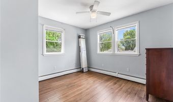 65 Redland Ave, East Providence, RI 02916