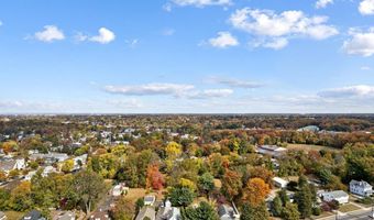 33 E GLOUCESTER Pike, Barrington, NJ 08007