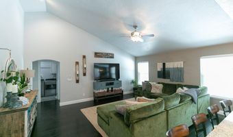 224 Mary Lou Ln, Fernley, NV 89408