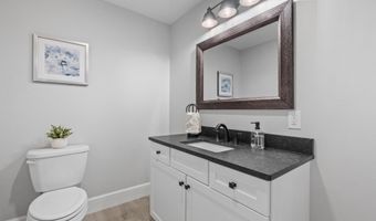 75 Ernest Day Rd, Hiram, ME 04041