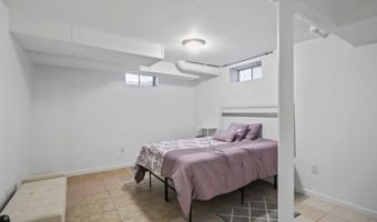 126 Manhattan Ave, Bayville, NJ 08721