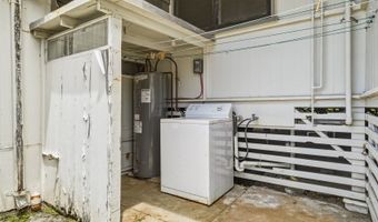 3433 Ginger St, Honolulu, HI 96816