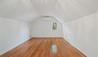 8524 DOTER Dr, Alexandria, VA 22308