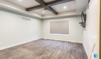 2824 E Sunflower Cir, Brandon, SD 57005