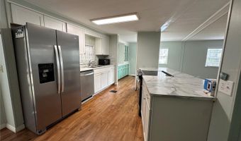 24007 RIVER Rd, Astor, FL 32102