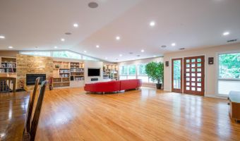 8313 STILL SPRING Ct, Bethesda, MD 20817