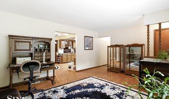 829 Townsend Cresent W St, Algonac, MI 48001
