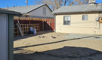 108 W 5th St, Hawthorne, NV 89415